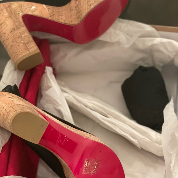 Red Bottoms!!! Order now! Where oh Where can you find me @ a price like this! - Picture 2 of 12